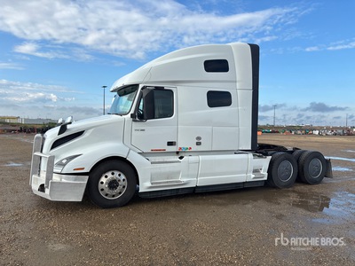 2021 Volvo VNL760 6x4 T/A Sleeper Truck Tractor