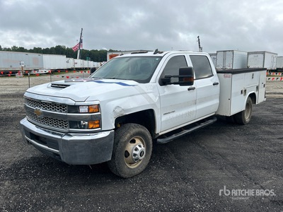 2019 Chevrolet Silverado 3500HD 4x4 Crew Cab Camion utilitaire