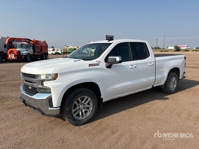 2020 Chevrolet Silverado 1500 Z71 4x4 Extended Cab Pickup
