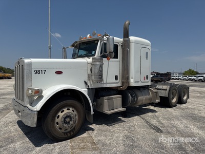 2015 Peterbilt 389 6x4 T/A Sleeper Truck Tractor