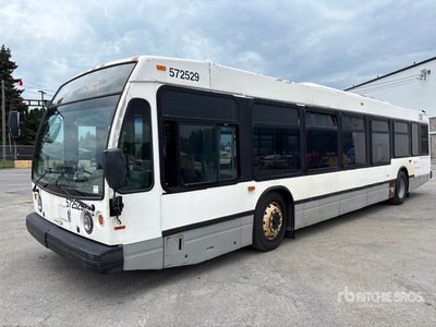 2007 Novabus LFS 4x2 41-Seat Transit Bus