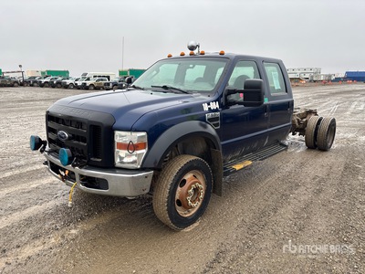 2009 Ford F-550 XL 4x4 Crew Cab Cabine et châssis