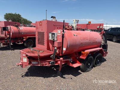 2011 Crafco Magnum Spray Injection Patcher معدات اسفلت متنوعة