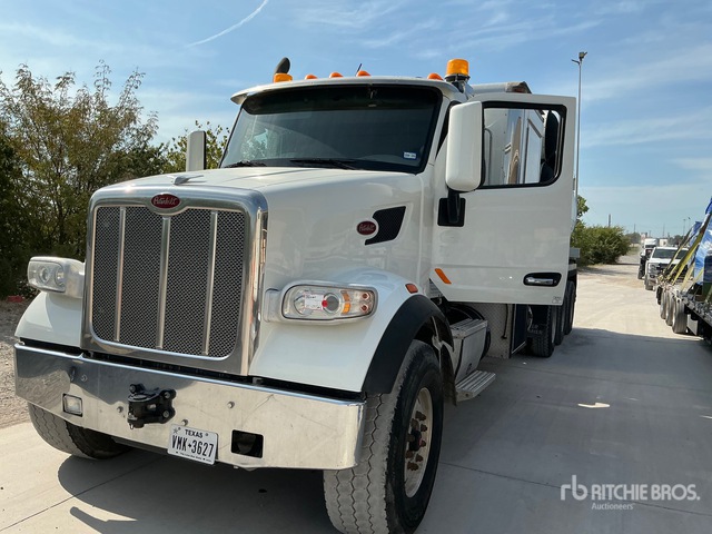 2018 Peterbilt 567 Vacuum Tanker Truck