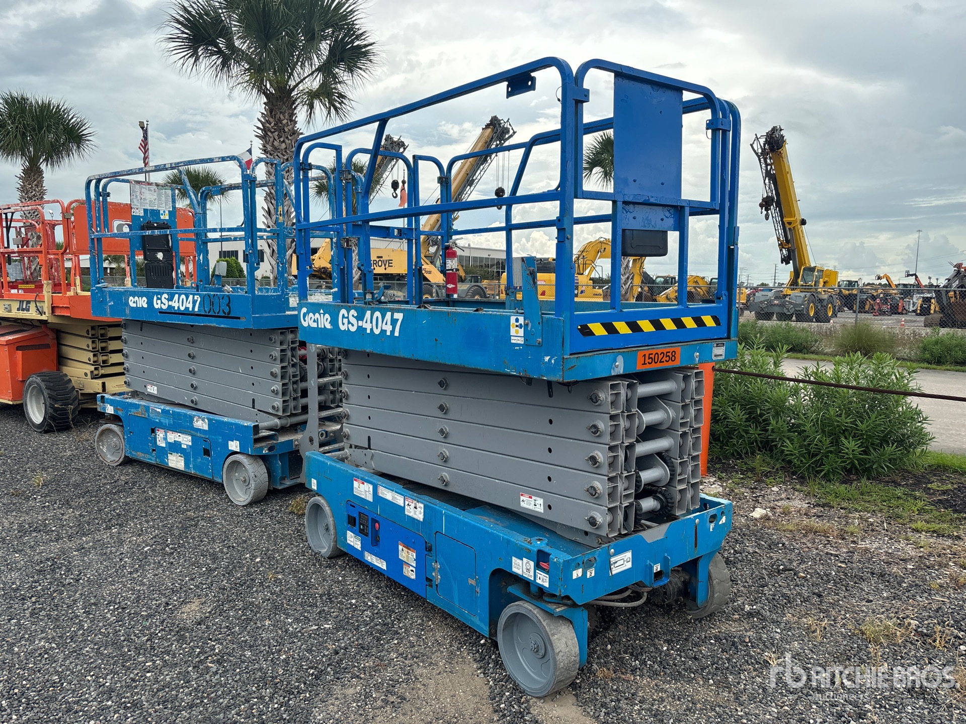 2015 Genie GS-4047 Electric Scissor Lift