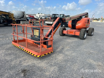 2013 JLG 600AJ 4WD Diesel Articulating Boom Lift