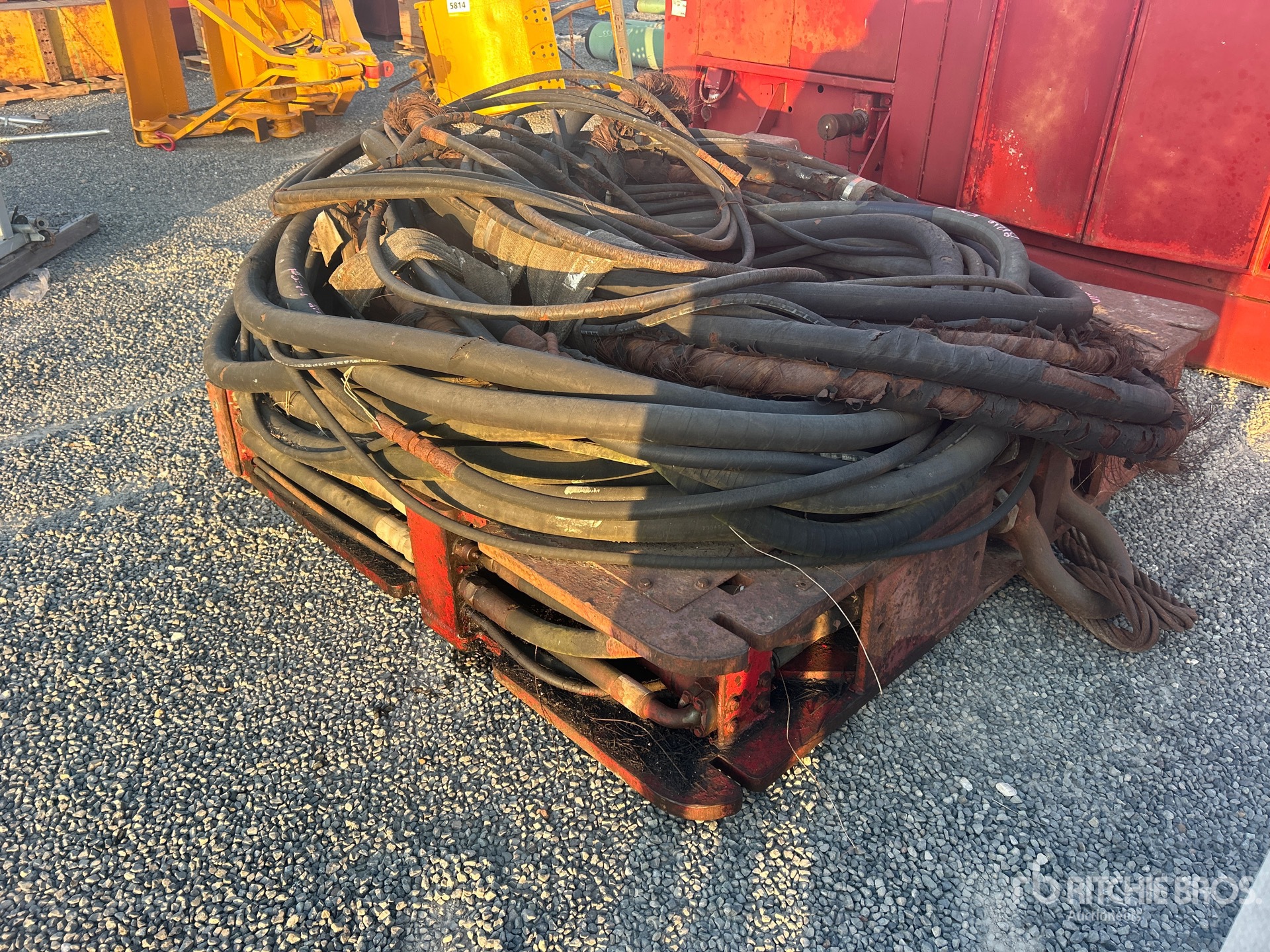 MKT Corporation Hydraulic Pile Driver and Extractor
