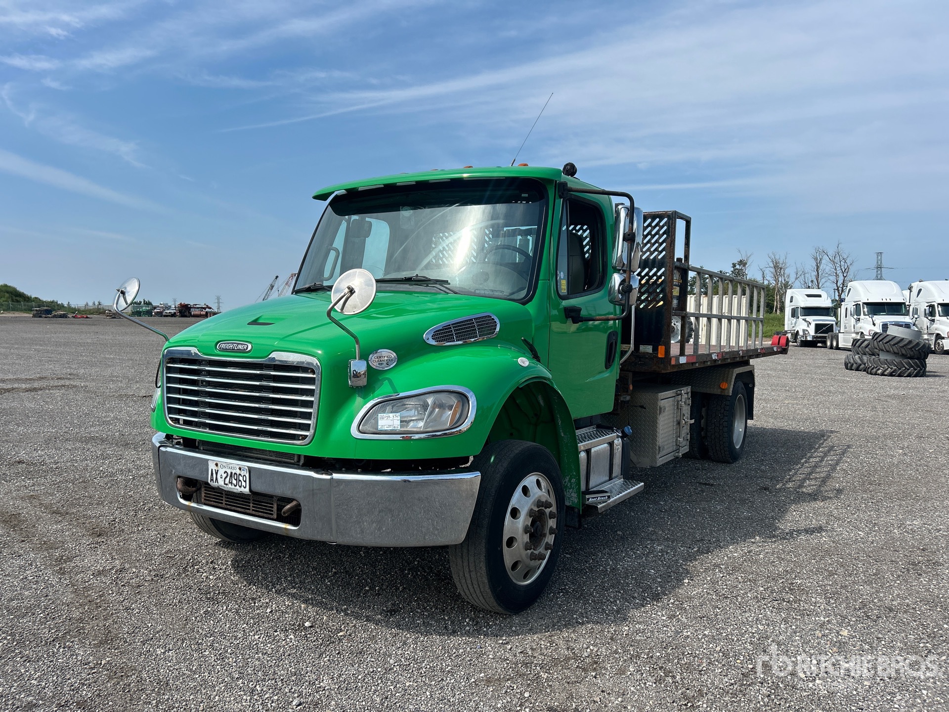 2019 Freightliner M2 106 4x2 Hooklift Truck