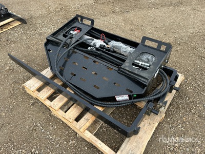 2026 GIYI GY-SF60 56 in Skid Steer Forks (Unused)