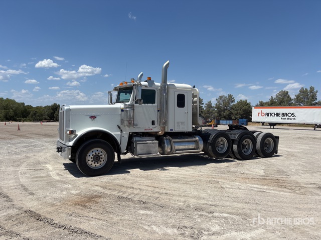 2014 Peterbilt 388 8x4 Tri/A Sleeper Truck Tractor