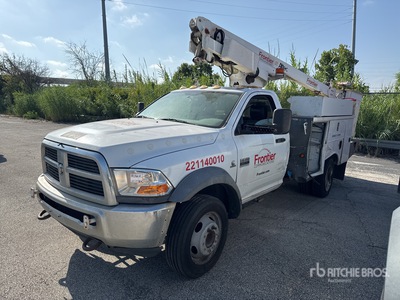 Altec AT200A 300 lb Straight Boom on 2011 Dodge Ram 4500 4x2 Camion Nacelle (Inoperable)