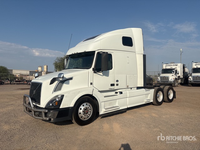 2017 Volvo VNL 6x4 T/A Sleeper Truck Tractor