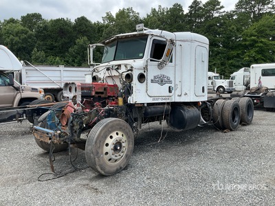 2008 Peterbilt 367 6x4 Cabeza Tractora Cabina Dormitorio (Inoperable)
