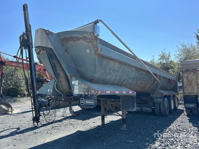1998 Midland 12721U 36 ft Tri/A End Dump Trailer