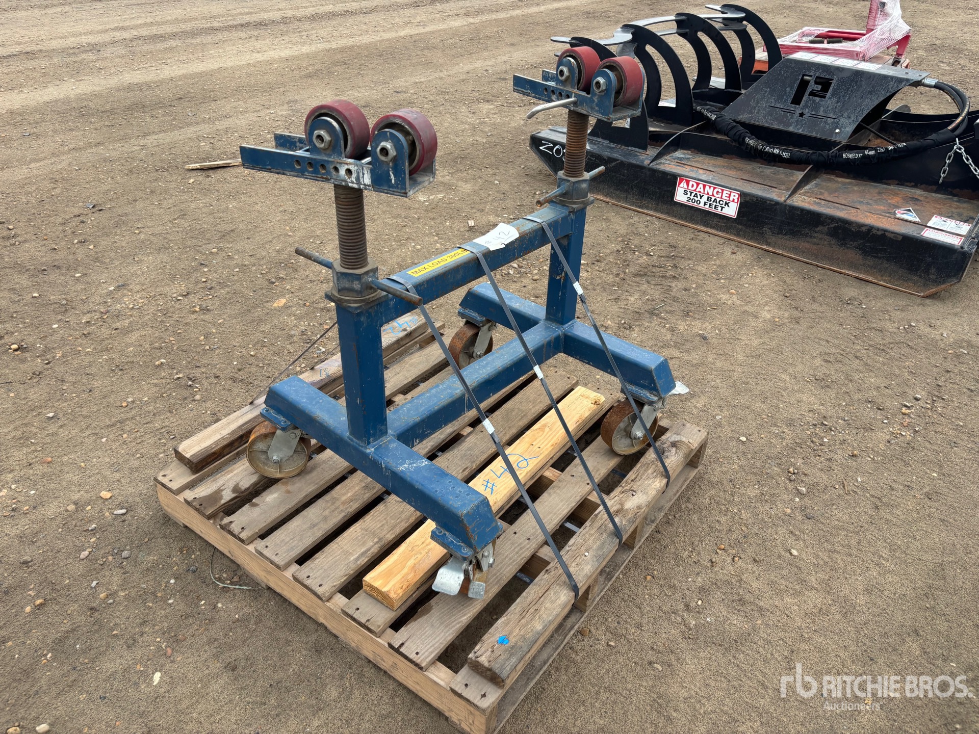 Rolling Tool Stand