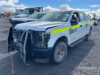 2017 Ford F-250 XL 4x4 Crew Cab Ute (Inoperable)