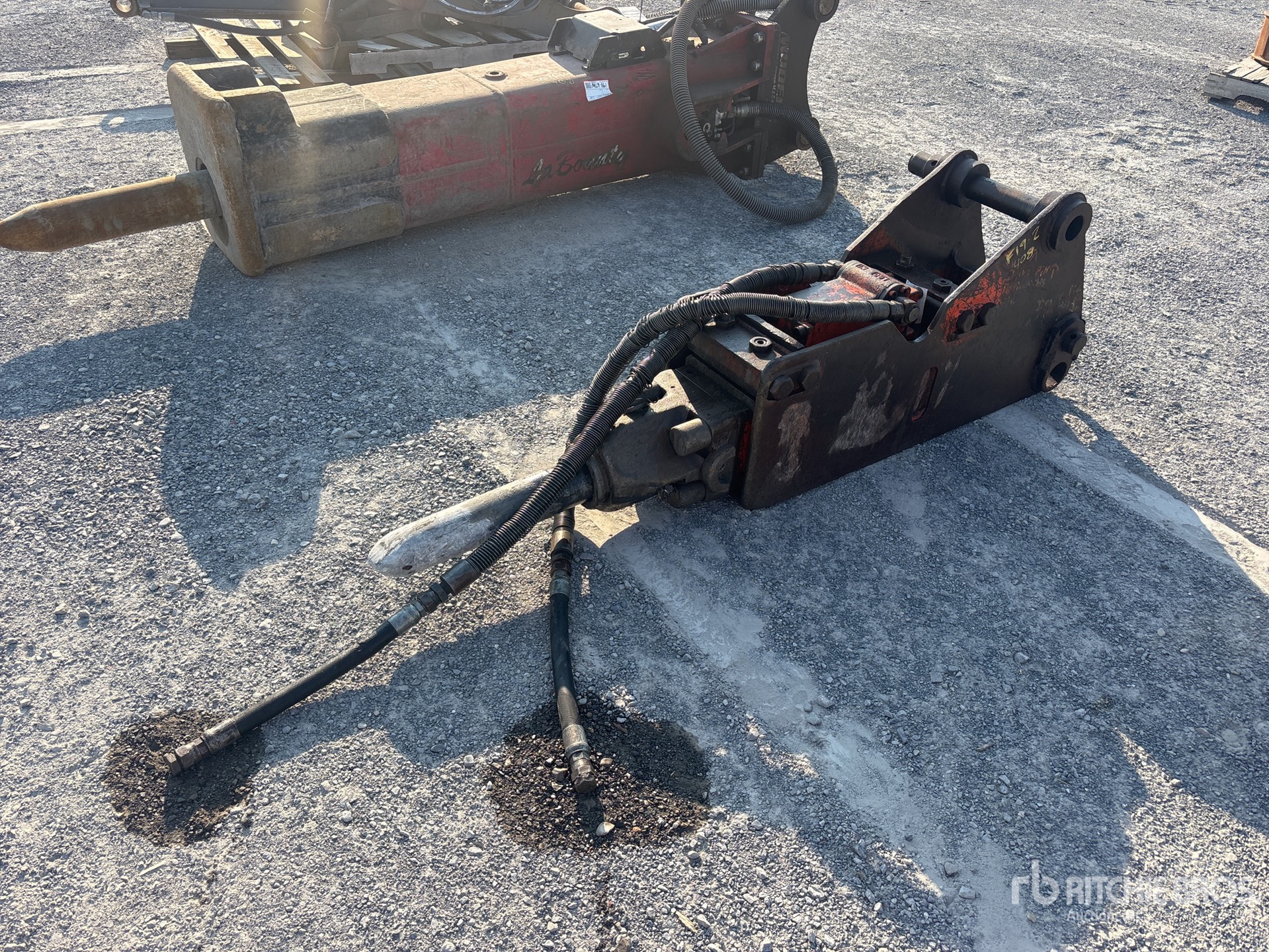 Hydraulic Breaker