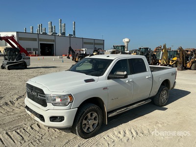 2019 Ram 2500 Big Horn 4x4 Crew Cab Pickup