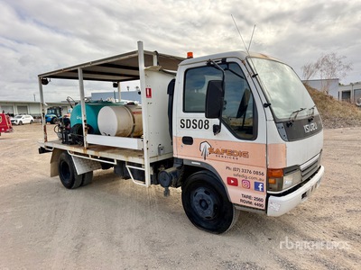 2004 Isuzu 4x2 Camion de lavado a presion