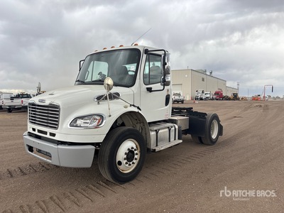 2014 Freightliner M2106 4x2 Cabina per trattore stradale 2 assi