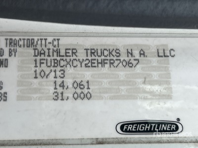 2014 Freightliner M2106 Cabeza Tractora Cabina Corta