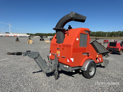 2014 Cobra 65DRI Tow-Behind Chipper