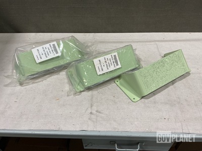 (35) Eilers Machine & Welding 137553 Vehicular Foot Rests