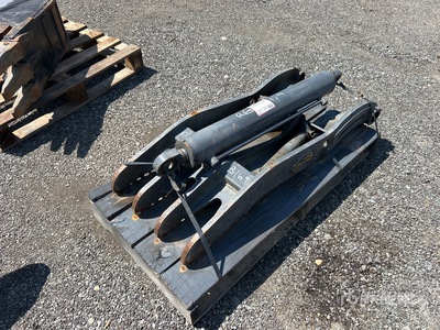 17 in Excavator Thumb - Fits Case/Kobelco 80