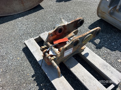 Excavator Coupler - Fits PC88/ZX85/PC78/JD85