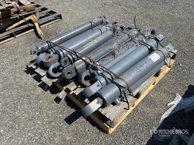 Quantity of Hydraulic Cylinders Cylindre