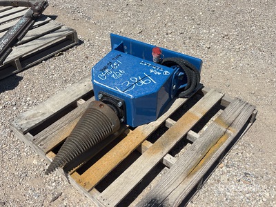 2026 GIYI WS43 Mini Skid Steer Wood Splitter Varios implementos minicargadora (Unused)