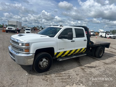 2019 Chevrolet Silverado 3500HD 4x4 Crew Cab Camion à Plateau