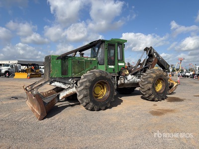2014 John Deere 748H 4x4 Skidder