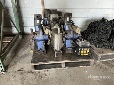 Quantity of (5) Jancy USA-5000 Magnetic Drill Divers - Matériel de forage