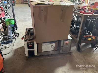 Quantity of (4) Smoke Extractors