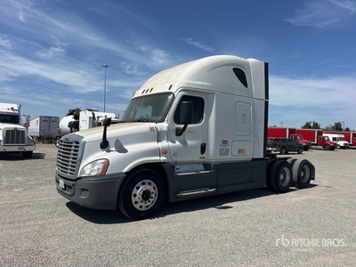 2018 Freightliner Cascadia 125 6x4 T/A Slaapcabine Trekker