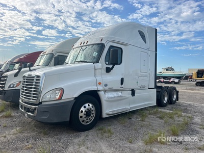 2018 Freightliner Cascadia 125 6x4 T/A Sleeper Truck Tractor (Inoperable)
