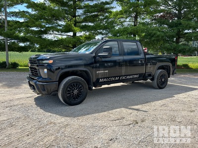 2024 Chevrolet Silverado 2500 4x4 Crew Cab Pickup