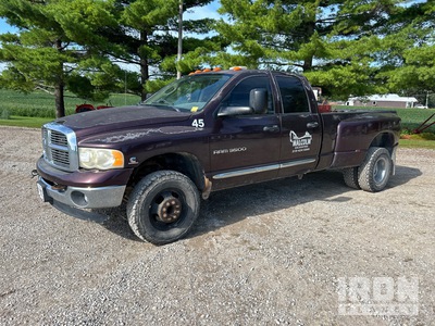 2004 Dodge Ram 3500 4x4 Crew Cab Pickup
