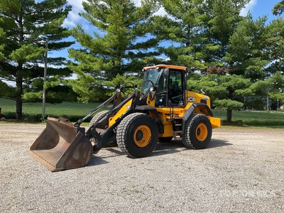 2016 JCB 427 Wheel Loader