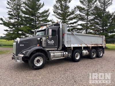 2018 Kenworth T800 8x4 Camion à benne basculante Tri/E