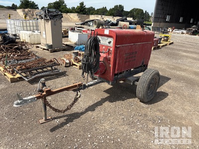 Lincoln SA-200-F163 Mobile Stick Engine Driven Welder