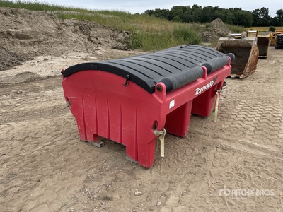 Tornado Electric Salt Spreader - Fits Truck
