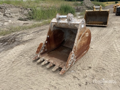 Cat 44 in Excavator Bucket - Fits Cat