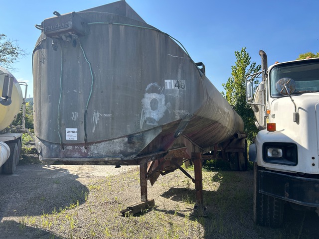 1959 Fruehauf 4612 T/A Tanker Trailer