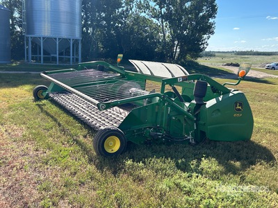 2017 John Deere 615P 15 ft Encabezado de recogida combinada