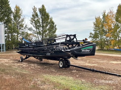 2016 MacDon FD75-D 40 ft Flex Draper Combine Header