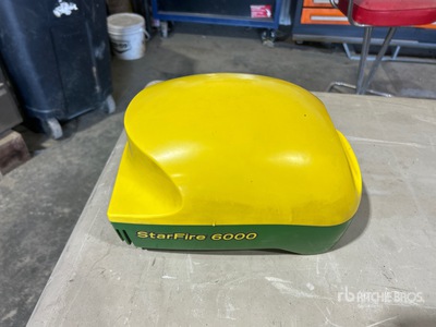John Deere StarFire 6000 GNSS Receiver