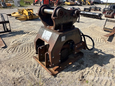 35 in Q/C plate compactor