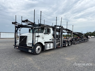 2014 Volvo VAH 6x4 Car Carrier Truck